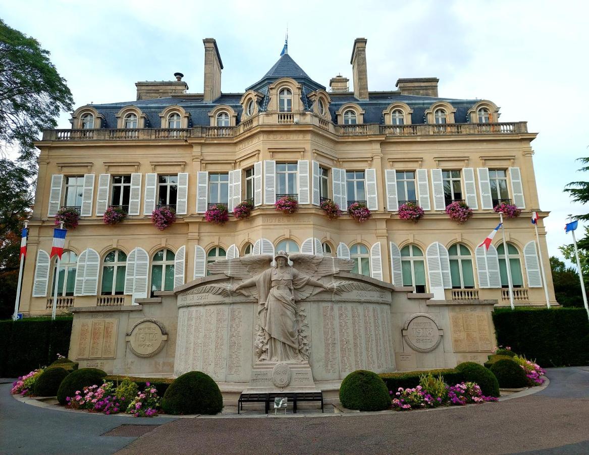 Epernay Capital De Champagne Apartment Exterior foto